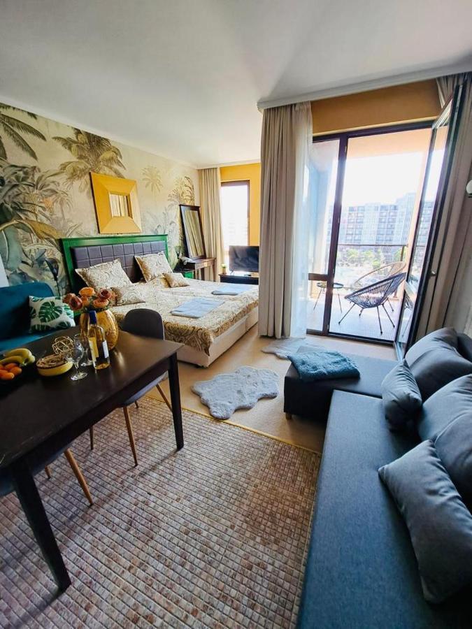 Private Apartament Vip In Royal Beach Slantschew brjag Exterior foto